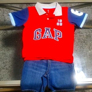 Adorable short set in great condition